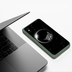 Чехол iPhone XS Max матовый Кот в Космосе, цвет: 3D-темно-зеленый — фото 2