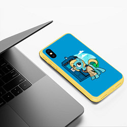 Чехол iPhone XS Max матовый Пони х Доктор Кто, цвет: 3D-желтый — фото 2