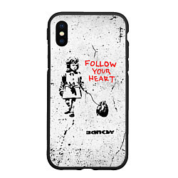 Чехол iPhone XS Max матовый BANKSY БЭНКСИ следуй за своим сердцем, цвет: 3D-черный