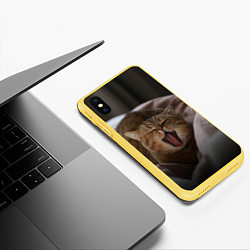Чехол iPhone XS Max матовый Эх, поспать бы! Зевающий котяра, цвет: 3D-желтый — фото 2