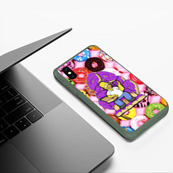 Чехол iPhone XS Max матовый Гомер Симпсон в окружении пончиков, цвет: 3D-темно-зеленый — фото 2