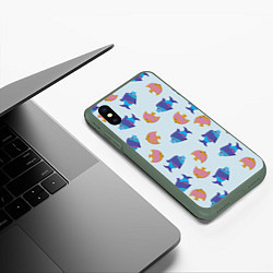 Чехол iPhone XS Max матовый Паттерн из двух ярких рыбок, цвет: 3D-темно-зеленый — фото 2