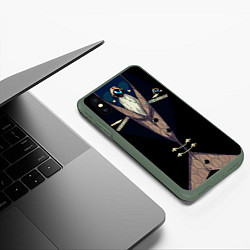 Чехол iPhone XS Max матовый Фрак тёмный с цепочками и брошью, цвет: 3D-темно-зеленый — фото 2