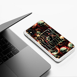 Чехол iPhone XS Max матовый System of a Down на фоне черепов, цвет: 3D-белый — фото 2