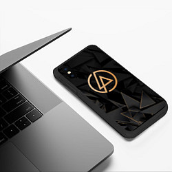 Чехол iPhone XS Max матовый Linkin Park golden poly, цвет: 3D-черный — фото 2