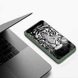 Чехол iPhone XS Max матовый Красавец тигр, цвет: 3D-темно-зеленый — фото 2