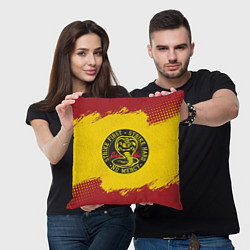 Подушка квадратная Cobra Kai Big Logo, цвет: 3D-принт — фото 2