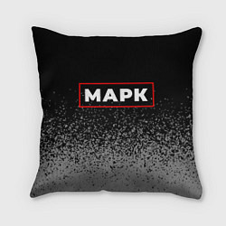 Подушка квадратная Марк - в красной рамке на темном, цвет: 3D-принт