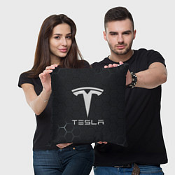 Подушка квадратная Tesla логотип - матовое стекло, цвет: 3D-принт — фото 2