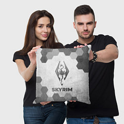 Подушка квадратная Skyrim - white gradient, цвет: 3D-принт — фото 2