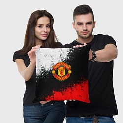 Подушка квадратная Манчестер Юнайтед краски всплеск, цвет: 3D-принт — фото 2