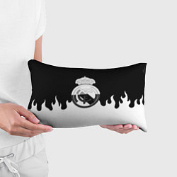 Подушка-антистресс Реал Мадрид огонь белый, цвет: 3D-принт — фото 2