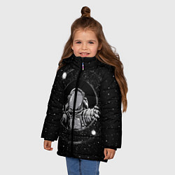 Куртка зимняя для девочки Черная дыра, цвет: 3D-светло-серый — фото 2