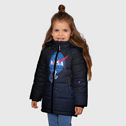 Куртка зимняя для девочки NASA: Hello World, цвет: 3D-черный — фото 2