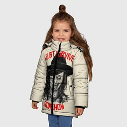 Куртка зимняя для девочки Gust survive smehow, цвет: 3D-черный — фото 2