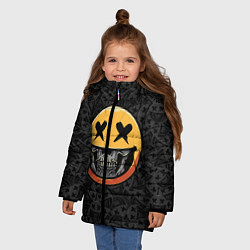 Куртка зимняя для девочки Смайлик на черепе Emoji, цвет: 3D-светло-серый — фото 2