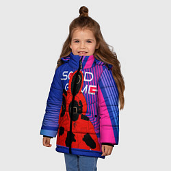 Куртка зимняя для девочки Игра в кальмара 3 персонажа, цвет: 3D-светло-серый — фото 2