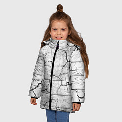 Куртка зимняя для девочки ТРЕЩИНЫ ЧЕРНО БЕЛЫЙ, цвет: 3D-светло-серый — фото 2