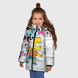 Куртка зимняя для девочки Барт Симпсон на фоне стены с граффити, цвет: 3D-черный — фото 2