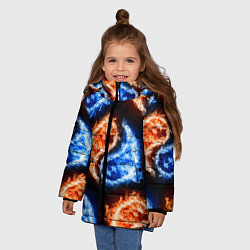 Куртка зимняя для девочки Инь - янь, огонь - вода, паттерн, цвет: 3D-светло-серый — фото 2