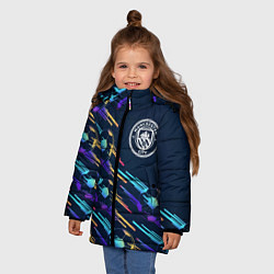 Куртка зимняя для девочки Manchester City градиентные мячи, цвет: 3D-черный — фото 2