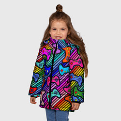 Куртка зимняя для девочки Многоцветные полоски с джойстиками, цвет: 3D-черный — фото 2