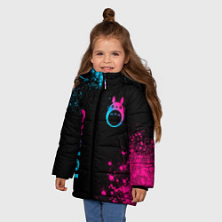 Куртка зимняя для девочки Totoro - neon gradient: надпись, символ, цвет: 3D-черный — фото 2
