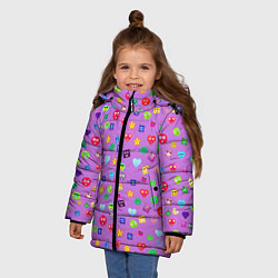 Куртка зимняя для девочки Эмпатия - паттерн эмоджи, цвет: 3D-светло-серый — фото 2