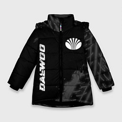 Зимняя куртка для девочки Daewoo speed на темном фоне со следами шин: надпис