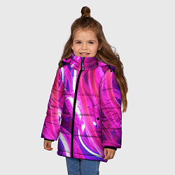Куртка зимняя для девочки Розовая плавная абстракция, цвет: 3D-черный — фото 2