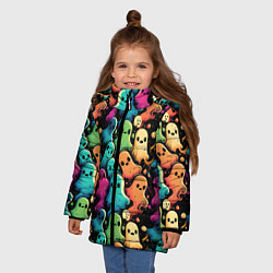 Куртка зимняя для девочки Паттерн с разноцветными приведениями, цвет: 3D-черный — фото 2