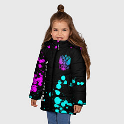 Куртка зимняя для девочки Михаил и неоновый герб России вертикально, цвет: 3D-черный — фото 2