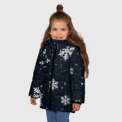 Куртка зимняя для девочки Снежная радость, цвет: 3D-черный — фото 2