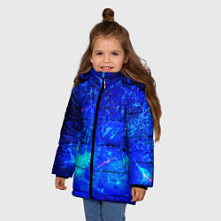 Куртка зимняя для девочки Синий лёд и снежинки, цвет: 3D-черный — фото 2