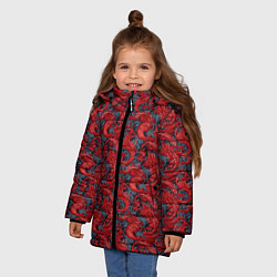 Куртка зимняя для девочки Красные драконы паттерн, цвет: 3D-светло-серый — фото 2