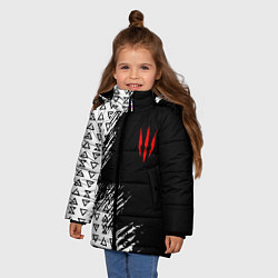 Куртка зимняя для девочки Знаки ведьмака штриховкой, цвет: 3D-красный — фото 2