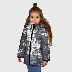 Куртка зимняя для девочки Газетная страничка, цвет: 3D-черный — фото 2