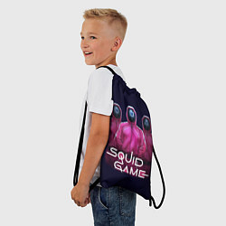 Рюкзак-мешок ИГРА В КАЛЬМАРА ЛЮДИ В МАСКАХ, цвет: 3D-принт — фото 2