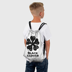 Рюкзак-мешок Black Clover с потертостями на светлом фоне, цвет: 3D-принт — фото 2