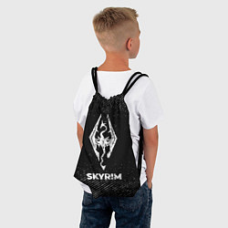 Рюкзак-мешок Skyrim с потертостями на темном фоне, цвет: 3D-принт — фото 2