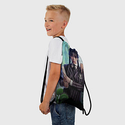 Рюкзак-мешок Уэнсдэй с книгой и вещь, цвет: 3D-принт — фото 2