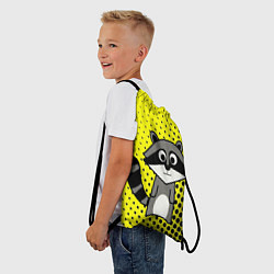Рюкзак-мешок Енот на желтом фоне с черными пятнами, цвет: 3D-принт — фото 2