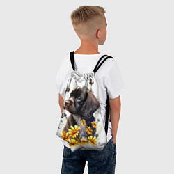 Рюкзак-мешок Черный щенок и жёлтые полевые цветы, цвет: 3D-принт — фото 2