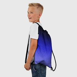 Рюкзак-мешок Градиент индиго из чёрно в синий текстура крошка, цвет: 3D-принт — фото 2