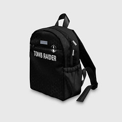 Детский рюкзак Tomb Raider glitch на темном фоне: символ сверху, цвет: 3D-принт — фото 2