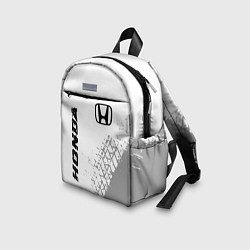 Детский рюкзак Honda speed на светлом фоне со следами шин: надпис, цвет: 3D-принт — фото 2