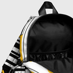 Детский рюкзак Жёлто-белые технологические линии на чёрном фоне, цвет: 3D-принт — фото 2