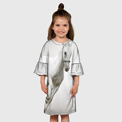 Платье клеш для девочки Белый конь, цвет: 3D-принт — фото 2