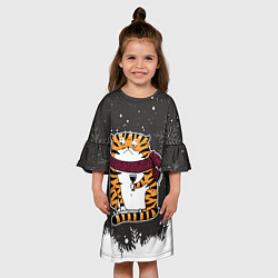 Платье клеш для девочки Тигр с бокалом вина, цвет: 3D-принт — фото 2