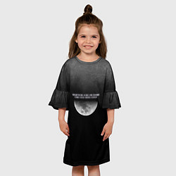 Платье клеш для девочки Каждый человек, словно луна, показывает только сво, цвет: 3D-принт — фото 2